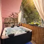 게스트하우스 Luxury Maison Cherie - Charme & Sea View