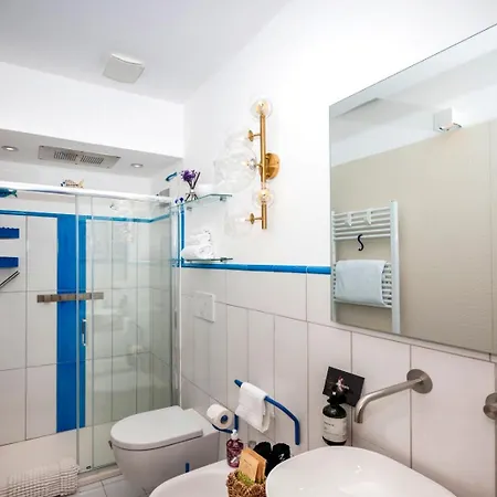 Luxury Maison Cherie - Charme & Sea View 4* بوسيتانو