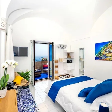 بيت ضيافة Luxury Maison Cherie - Charme & Sea View بوسيتانو