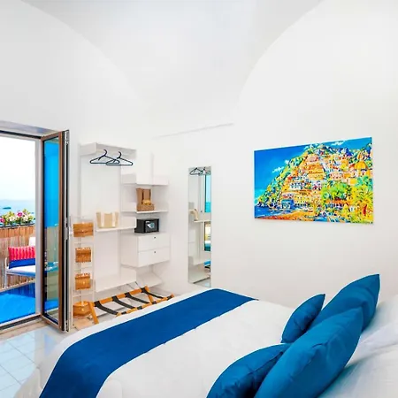 بيت ضيافة Luxury Maison Cherie - Charme & Sea View 4*