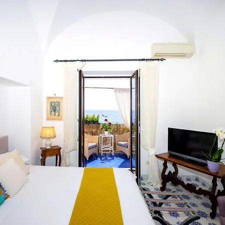 Luxury Maison Cherie - Charme & Sea View بوسيتانو