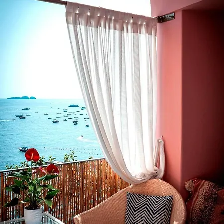 Luxury Maison Cherie - Charme & Sea View بيت ضيافة بوسيتانو