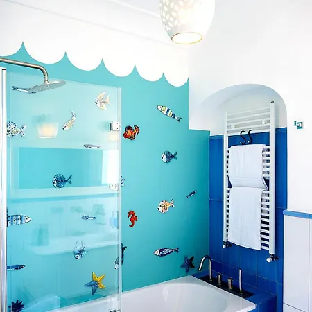 بيت ضيافة Luxury Maison Cherie - Charme & Sea View