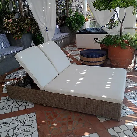 Luxury Maison Cherie - Charme & Sea View 4*