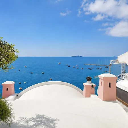 Luxury Maison Cherie - Charme & Sea View 4*