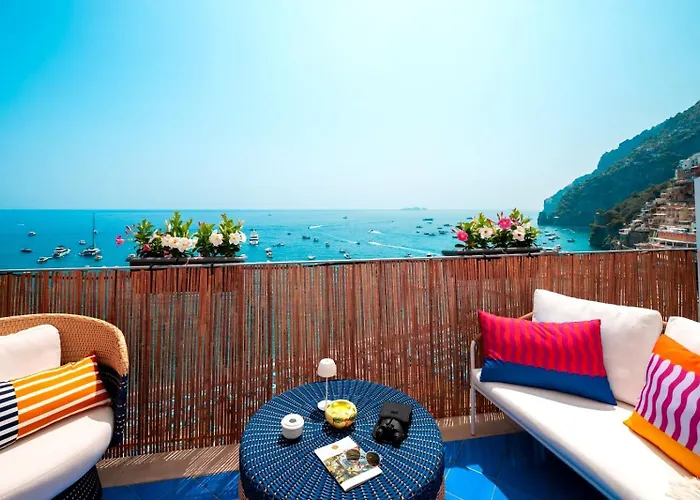 Luxury Maison Cherie - Charme & Sea View 4*