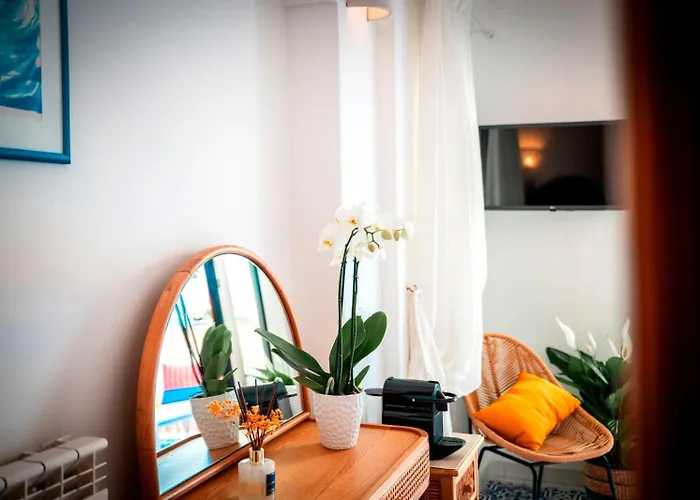 Luxury Maison Cherie - Charme & Sea View 4*