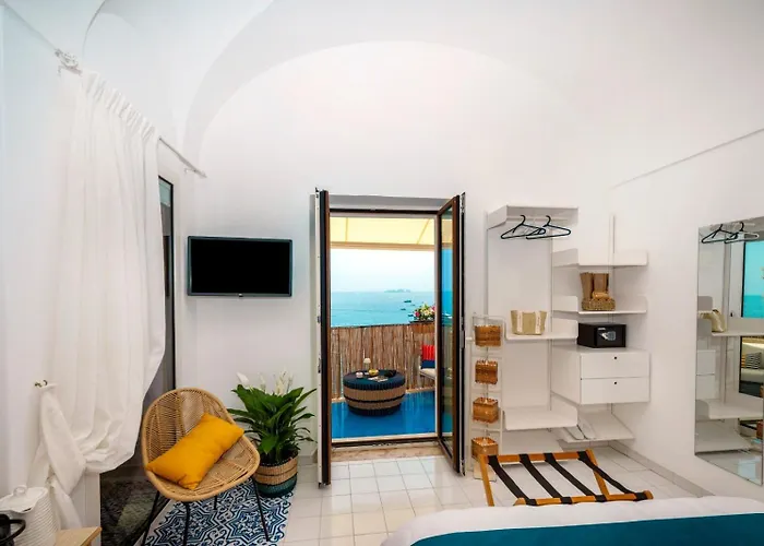 Luxury Maison Cherie - Charme & Sea View