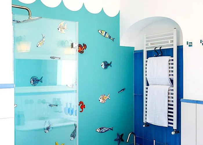 Luxury Maison Cherie - Charme & Sea View 4*