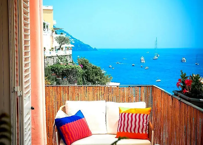 Luxury Maison Cherie - Charme & Sea View 게스트하우스