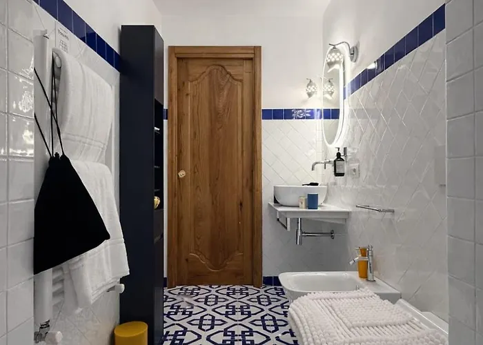 게스트하우스 Luxury Maison Cherie - Charme & Sea View